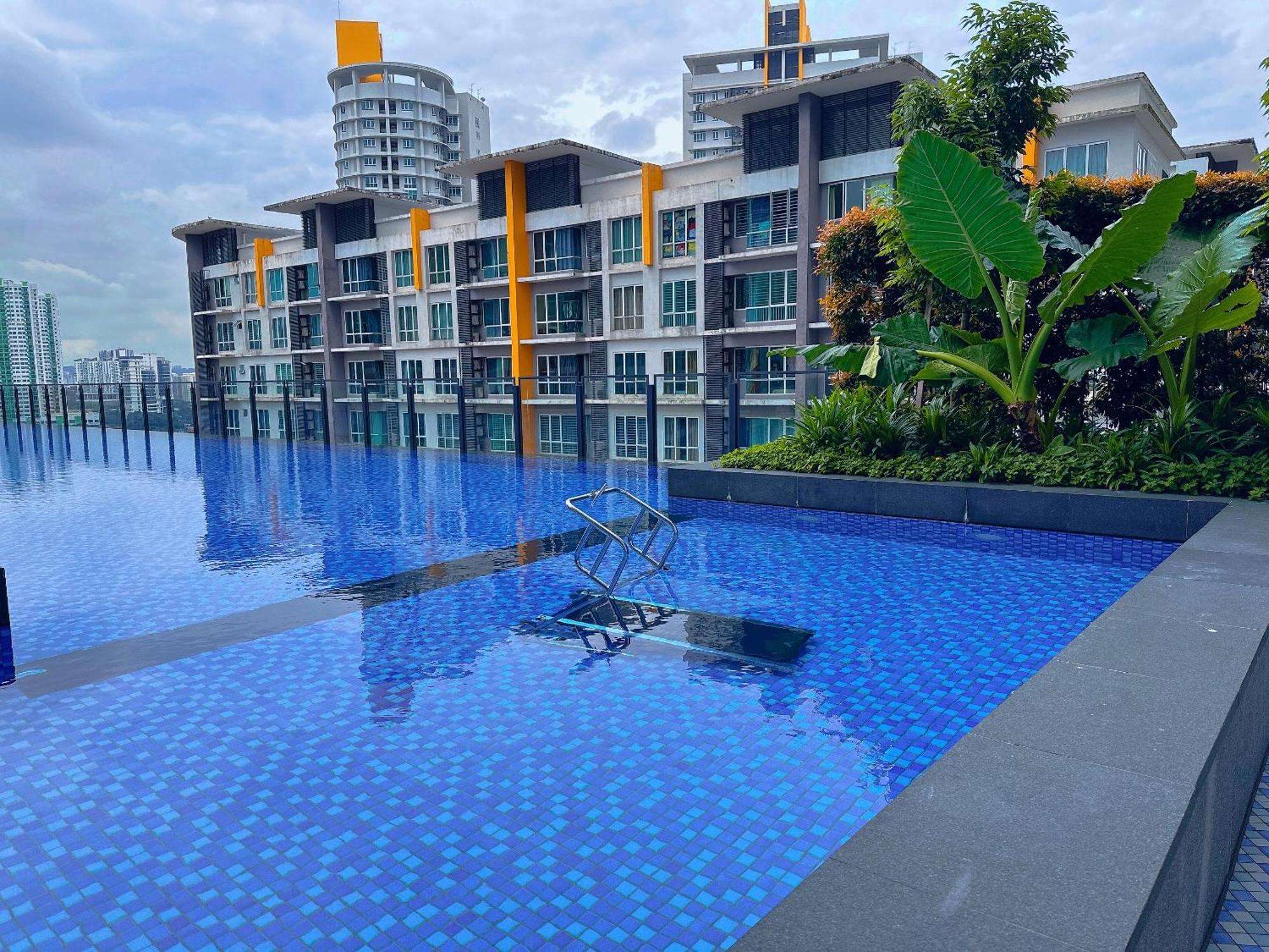 Pangsapuri Bloomsvale